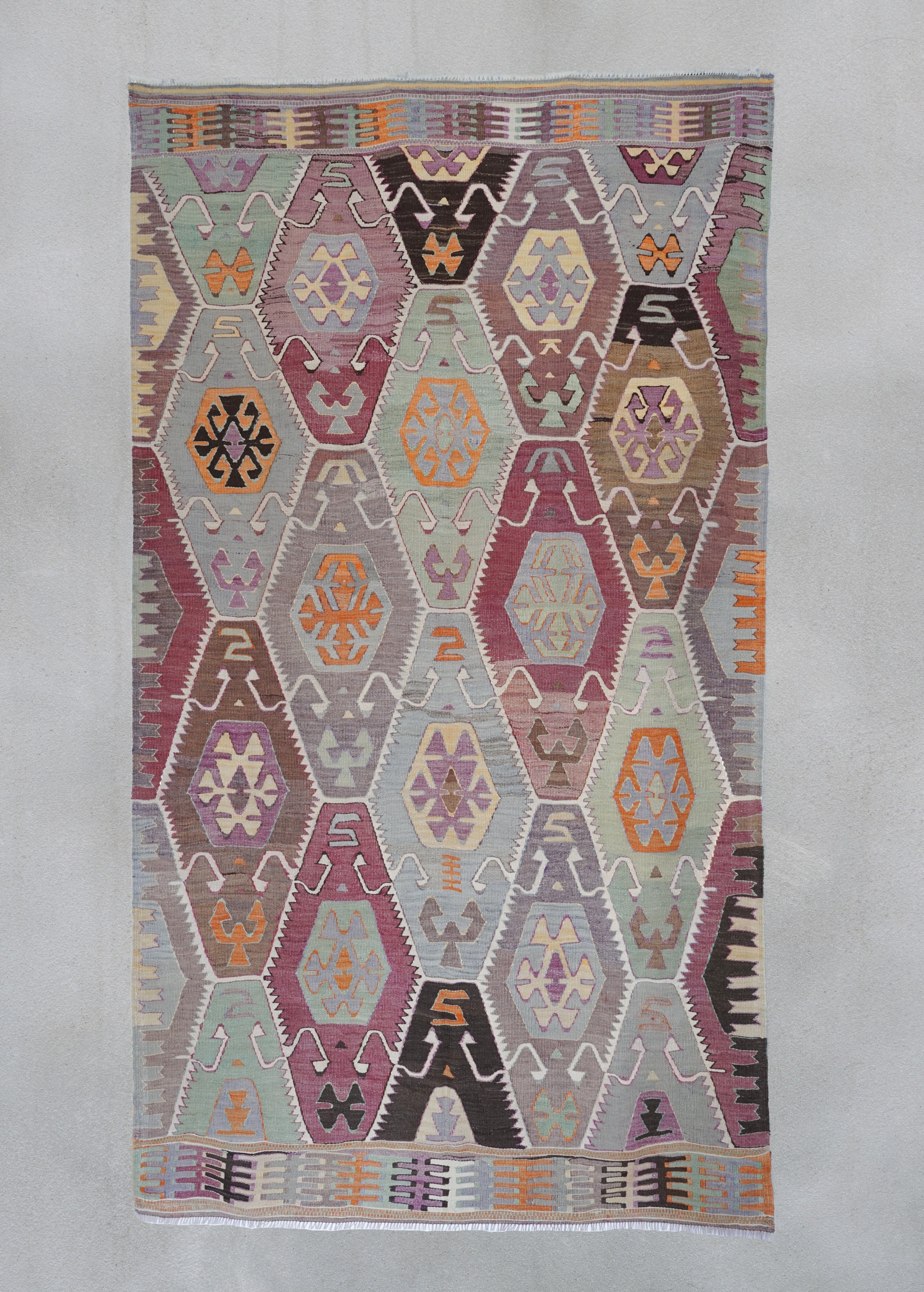 Vintage Kelim aus Antalya - handgewebter Teppich, Wolle 294 x 167 cm. Anatolian Soul No. 103
