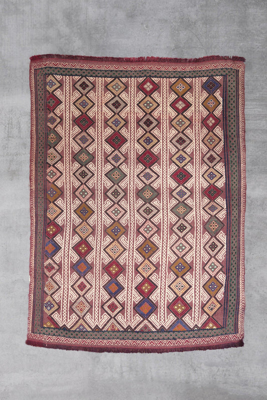 Karapinar Nomaden Kelim. Broschierter Cicim Kilim aus Zentralanatolien, ca. 170 x 125  cm.