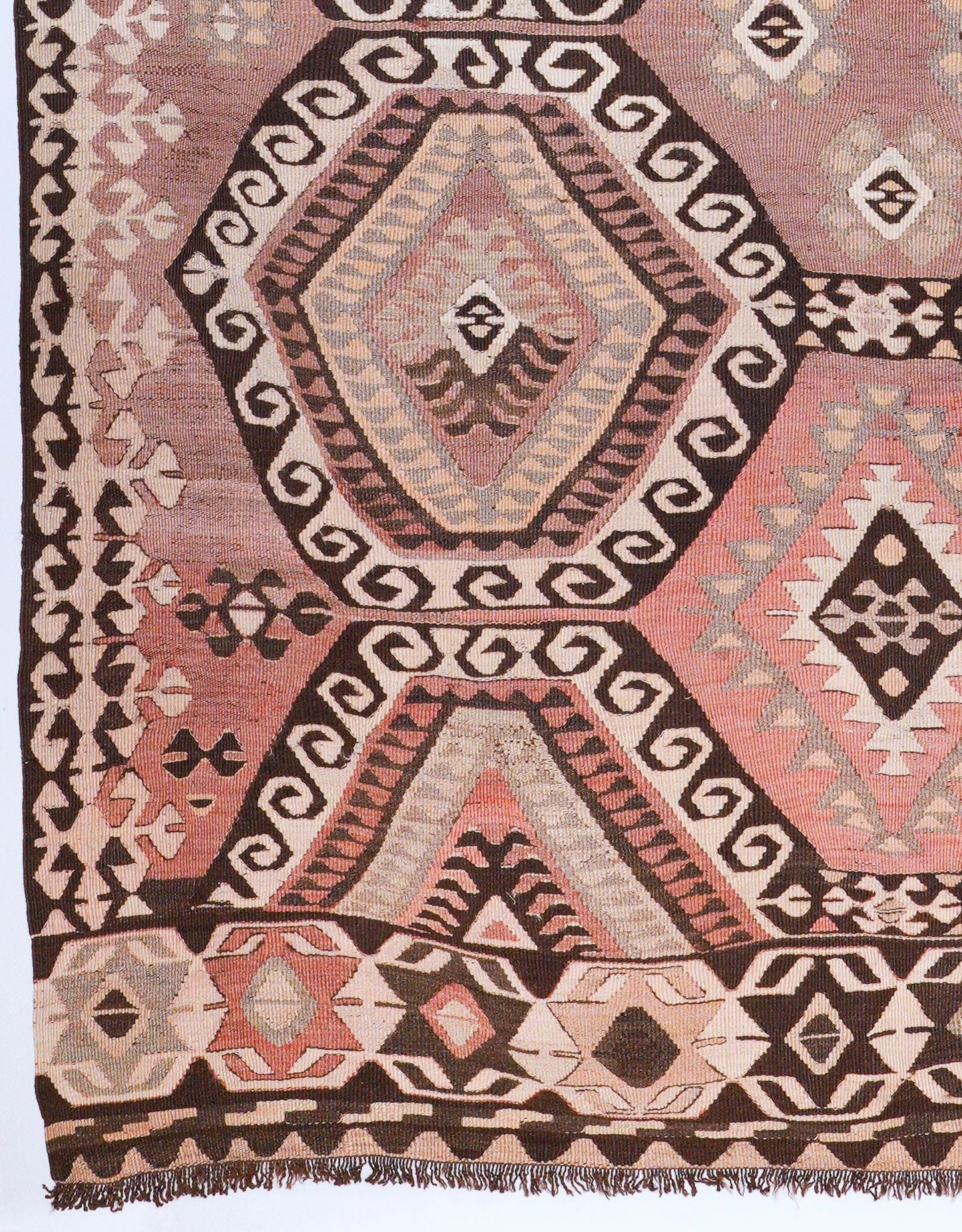 Kilim from the region of Mut in Anatolia. 265 x 142 cm. Wool.