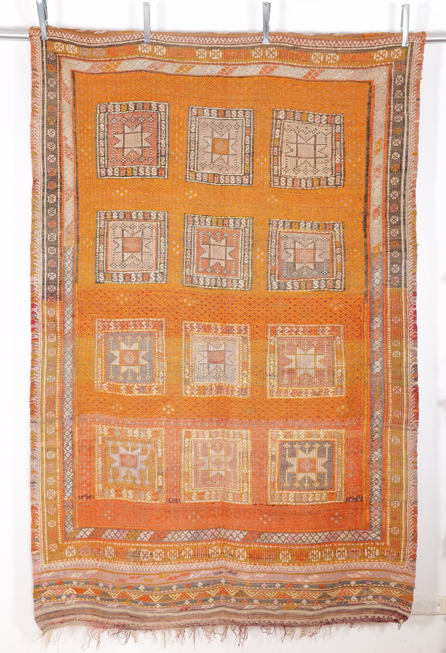 Nomaden Cicim Kelim aus Fethiye / Südwestanatolien ca. 260 x 157 cm. Broschierter Vintage Teppich / Kilim.