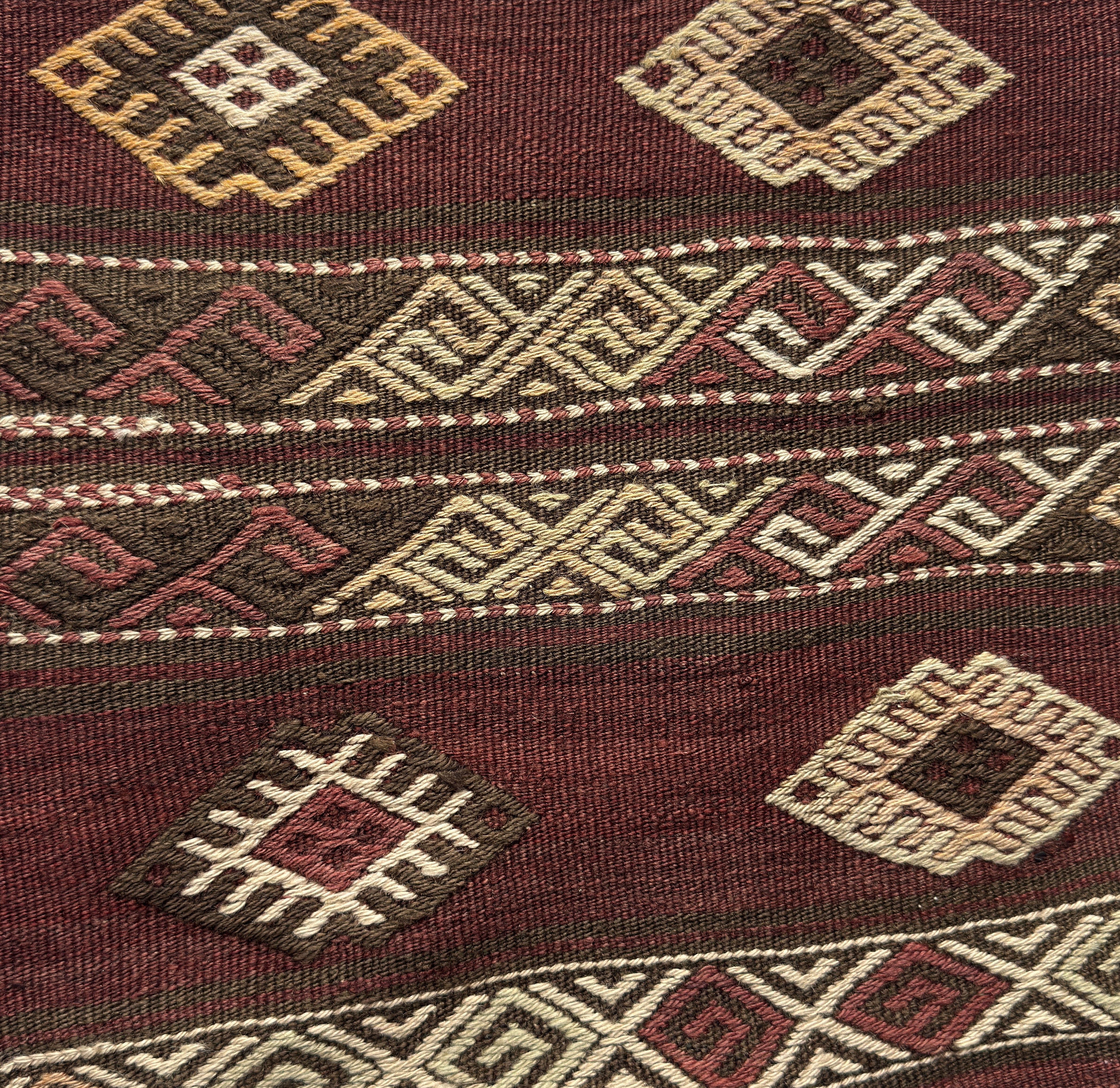 Kilim cushion 40 x 40 cm - finest wool