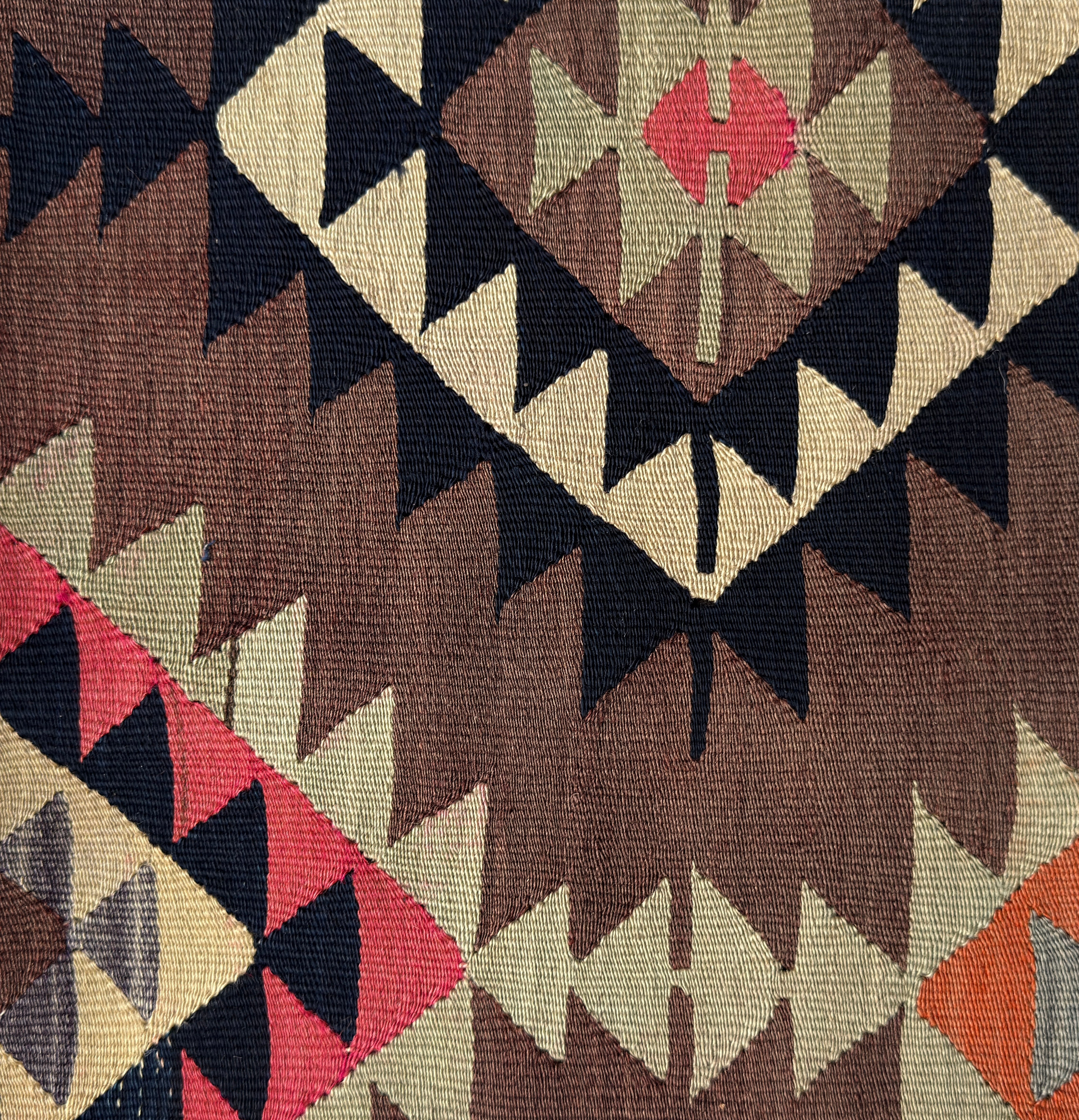 Kilim cushion 40 x 40 cm - finest wool