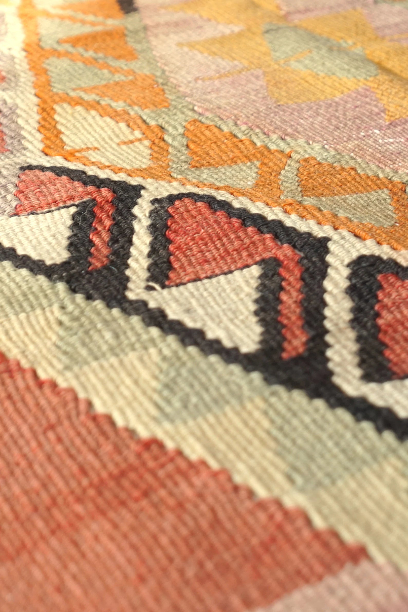 Vintage Kelim aus Antalya – handgewebter Teppich, Wolle, 360 × 160 cm. Anatolian Soul No. 87