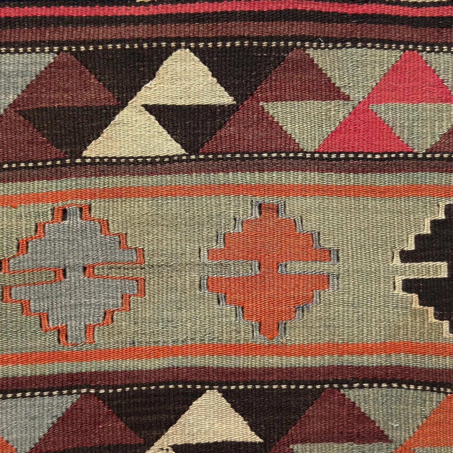 Kilim cushion 40 x 40 cm - finest wool