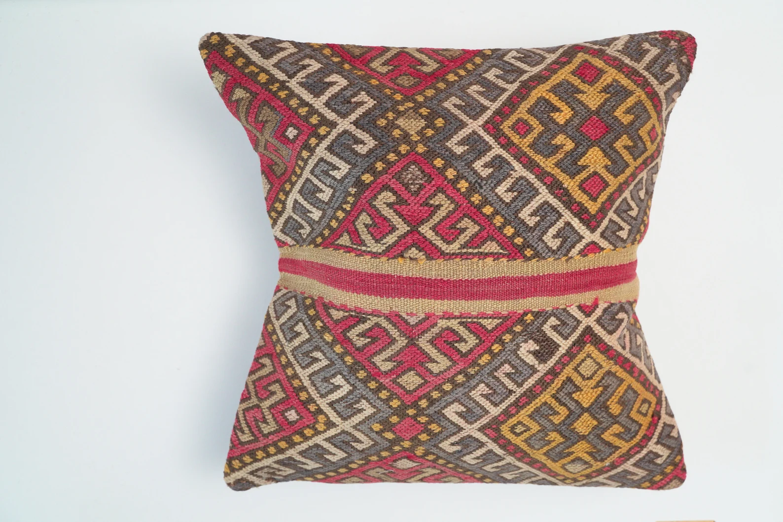 50x50 cm Sumak Kilim Pillow - Unique