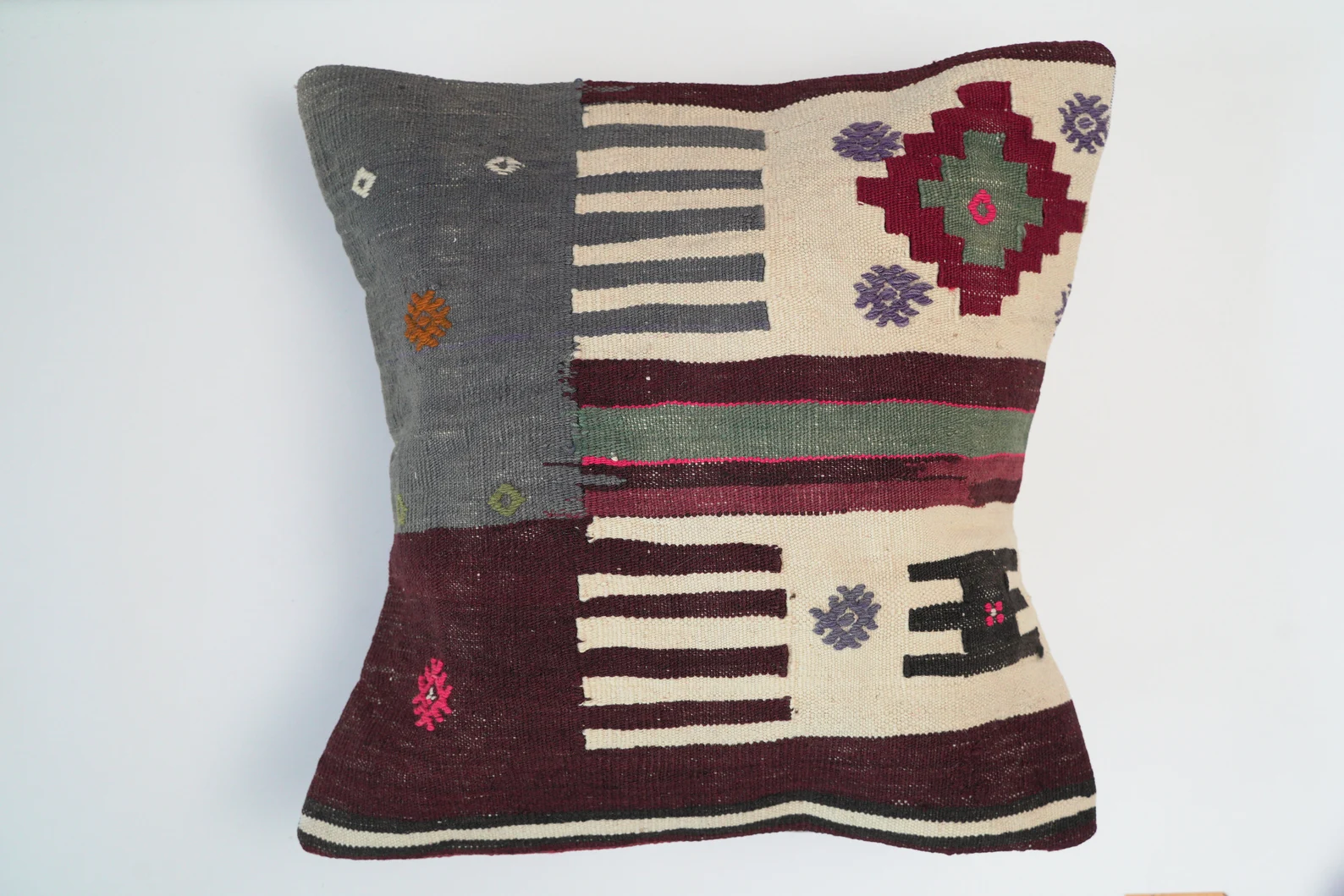 50x50 cm Kilim Cushion - Unique Piece