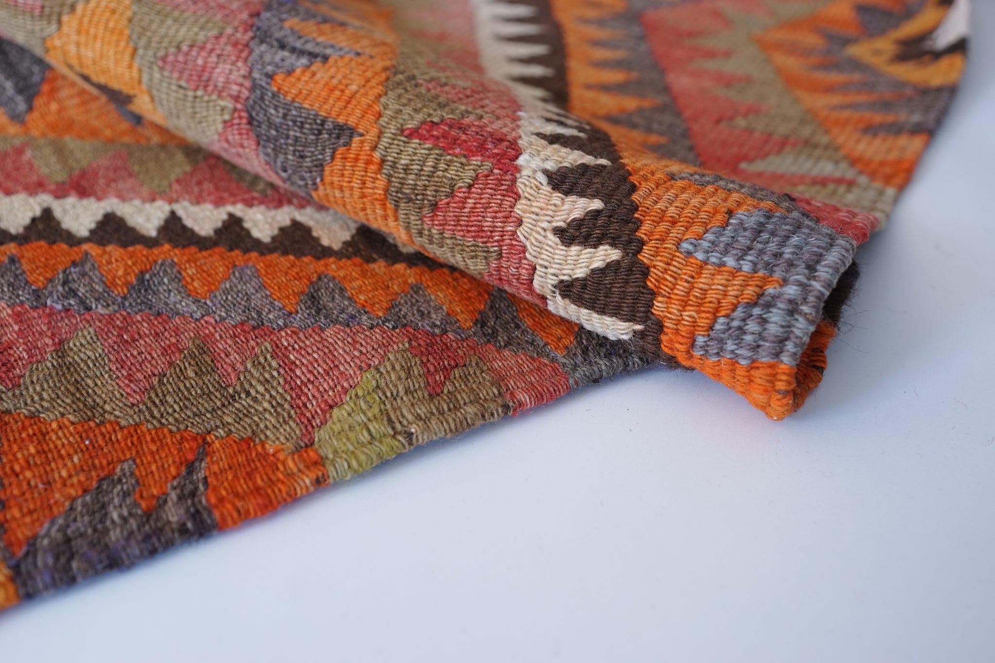 Vintage Kelim aus Mut - handgewebter Teppich, Wolle 315 x 174 cm. Anatolian Soul No. 108