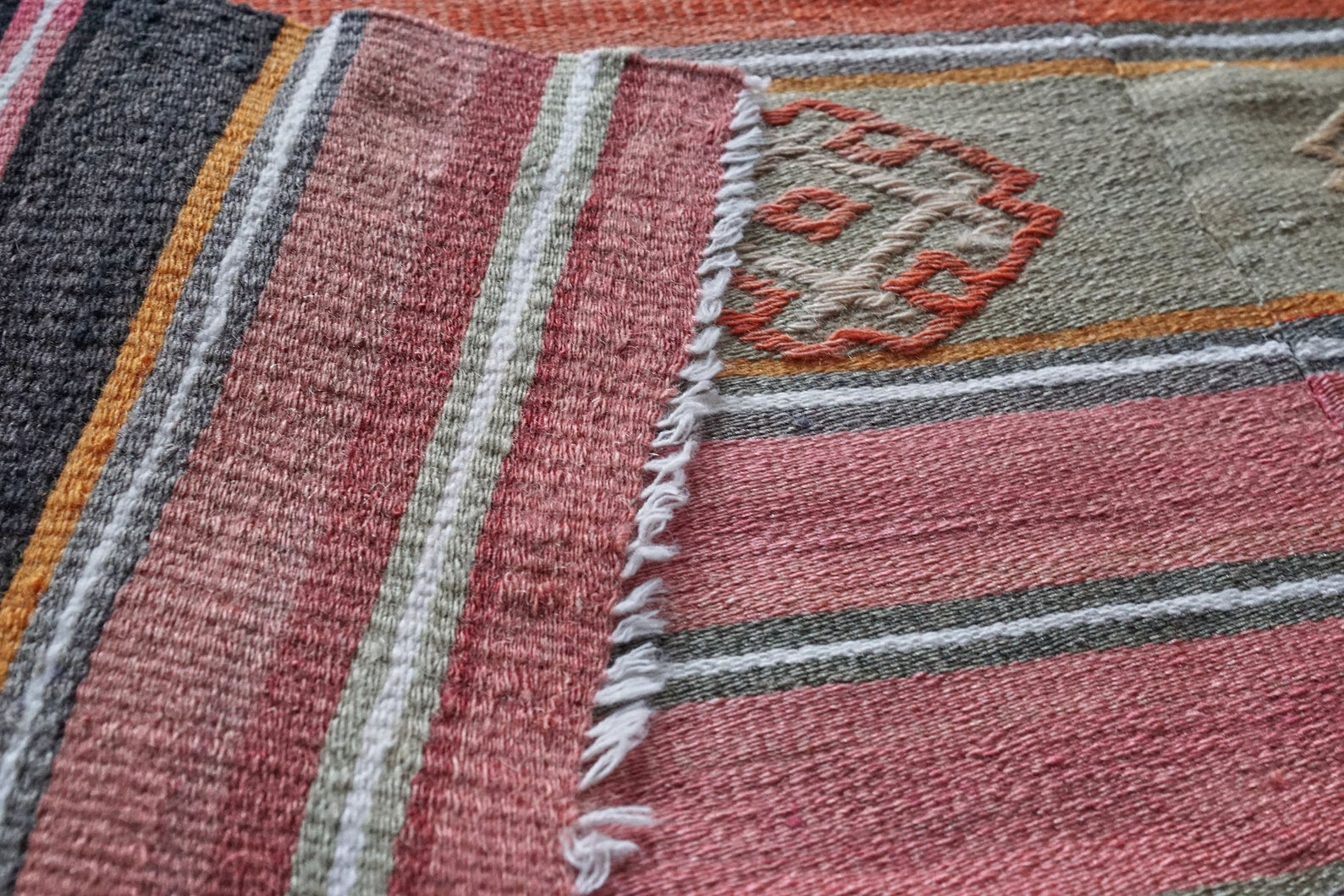 Handgewebter Kelim, 223 x 172 cm. Vintage. Anatolian Soul No. 94