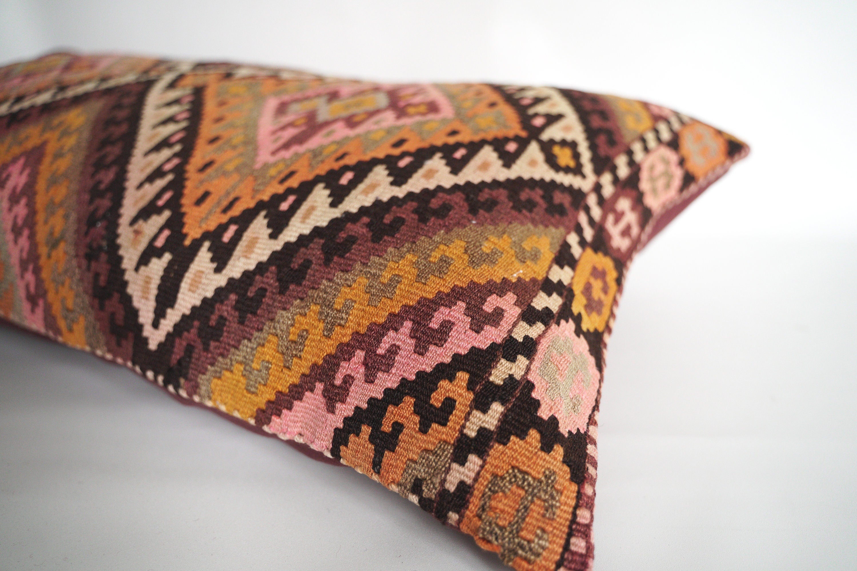 Semi-antique nomad cushion 90 x 53 cm, from the Karakecilli tribe of Anatolia.