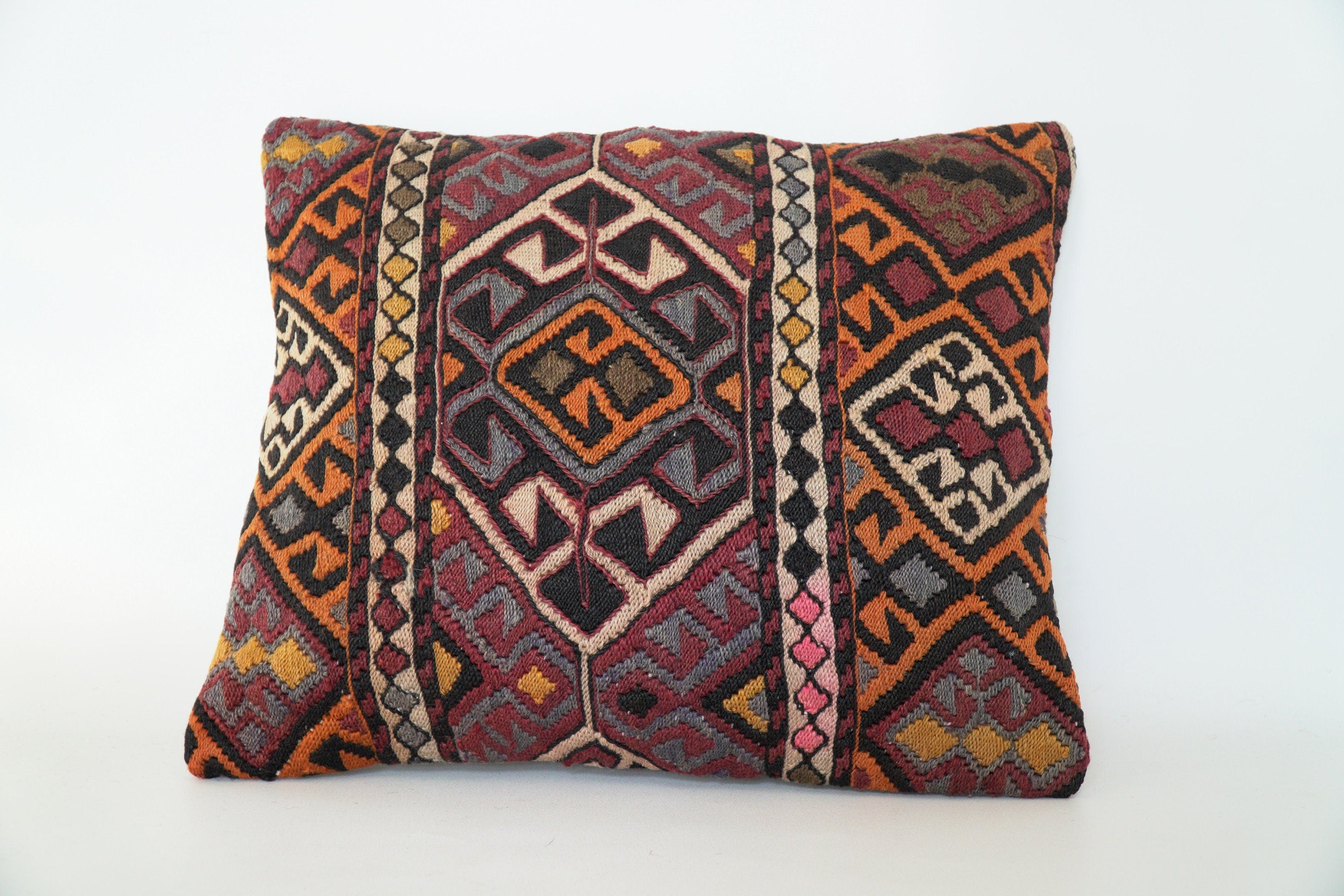 Sumak cushion cover ca. 39 x 33 cm.
