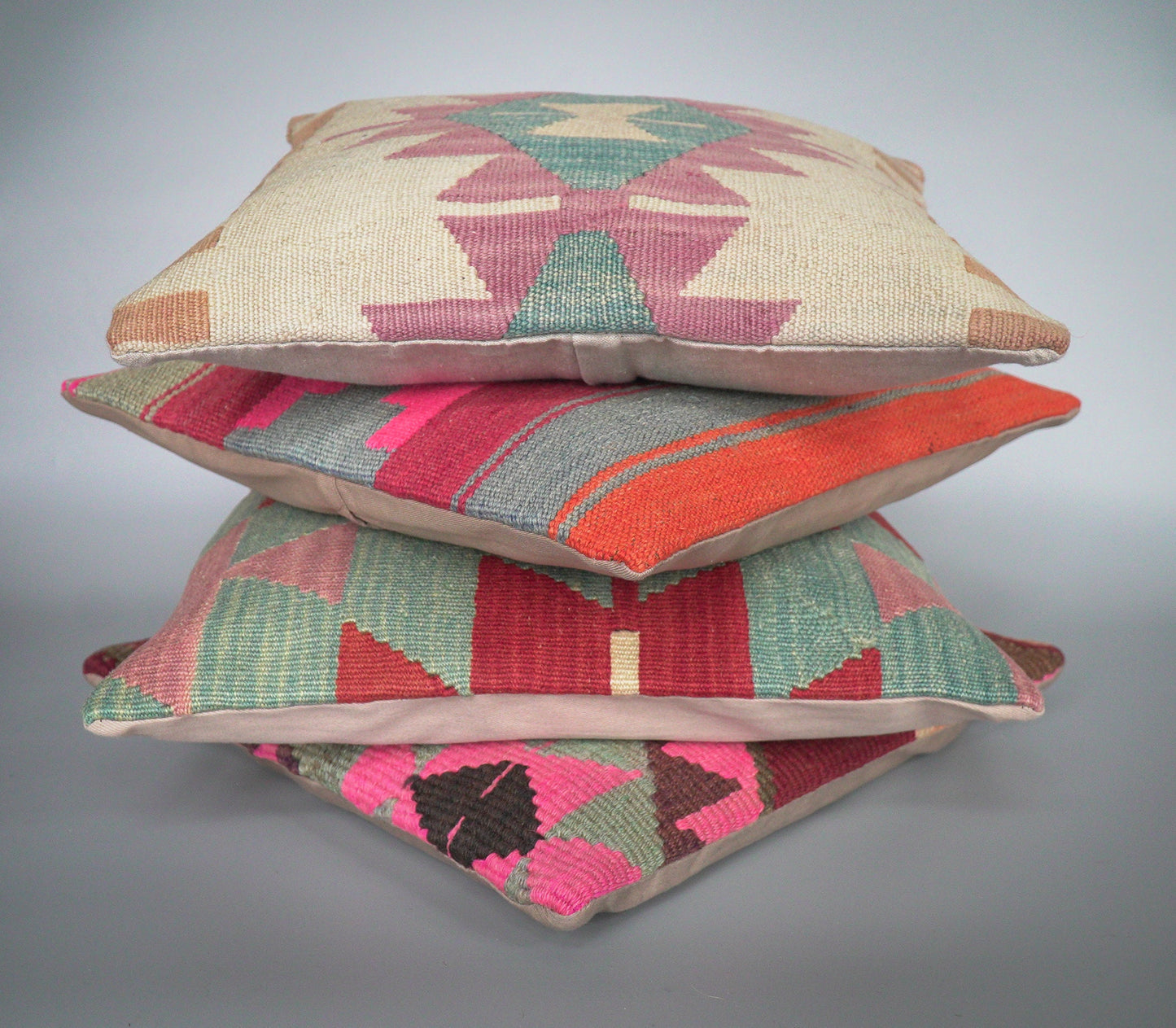Kilim cushion 40 x 40 cm