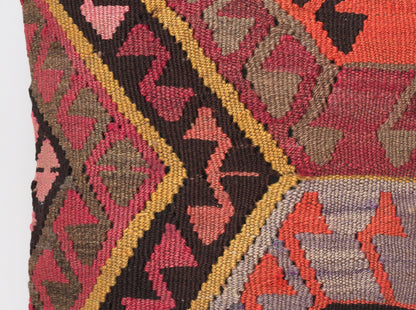 Unique vintage kilim pillow from Anatolia. 40 x 40 cm. Wool boho cushion.